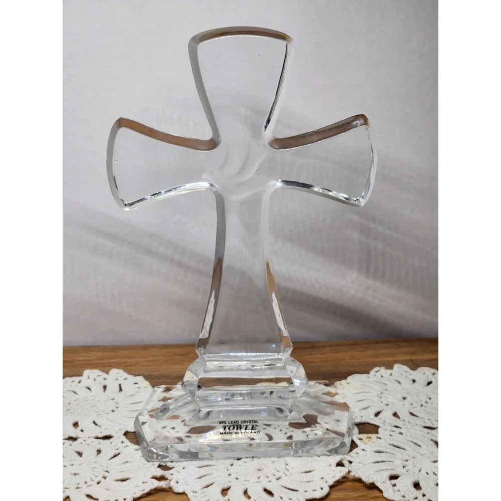 Towle 24% Lead Crystal Cross‎ Frosted Rose Figurine Made in Poland Free Standing